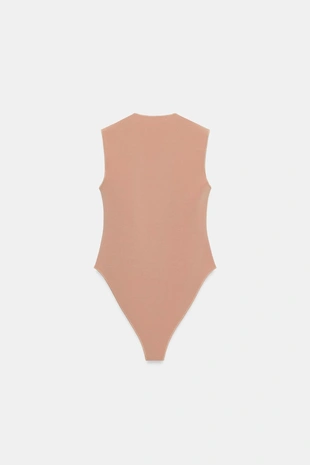 Боди с квадратным вырезом из эластичной ткани