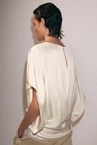 Струящийся топ с короткими рукавами — коллекция ZARA «ZW»- Заказать в России