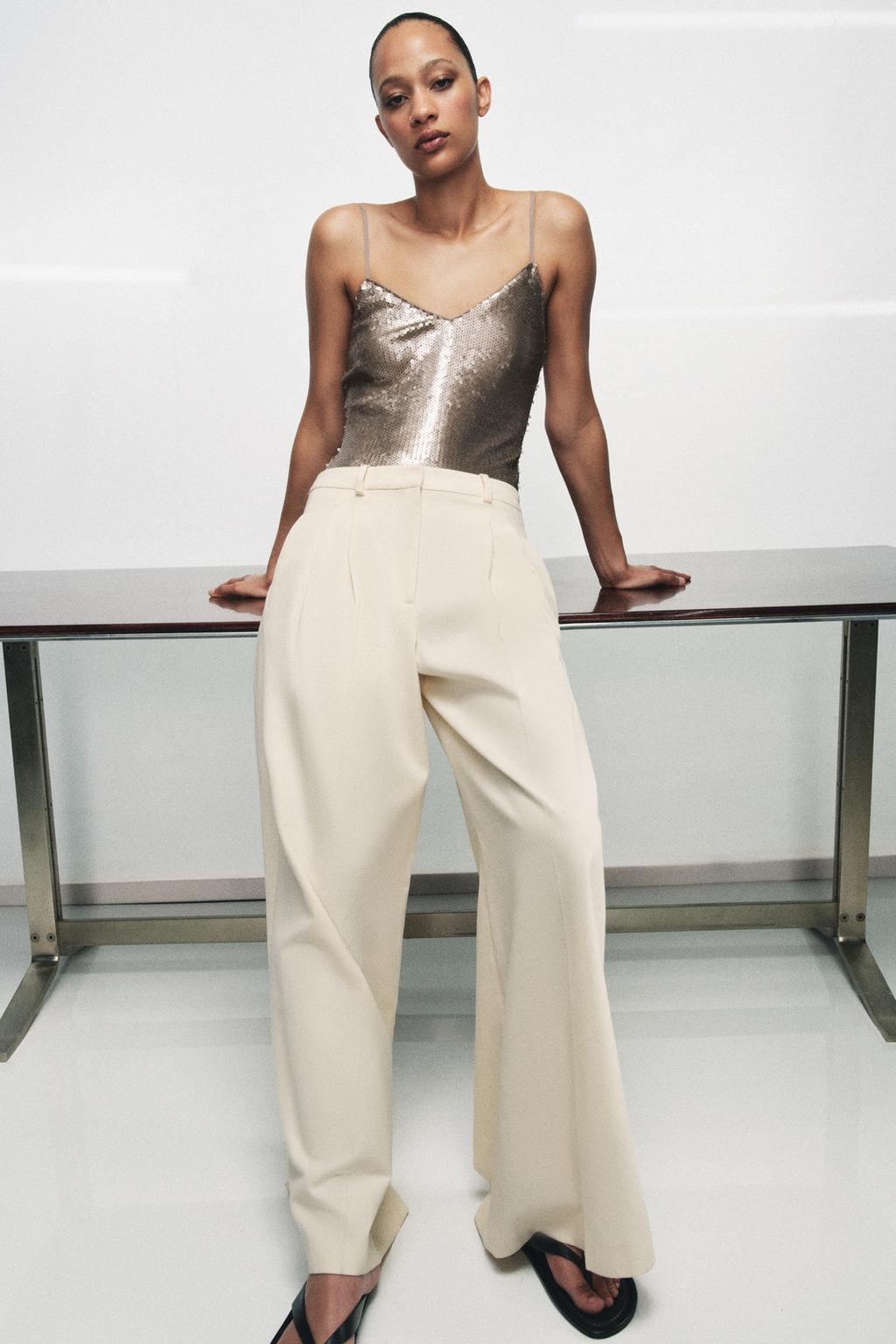 БОДИ С ПАЙЕТКАМИ — коллекция Zara «ZW»