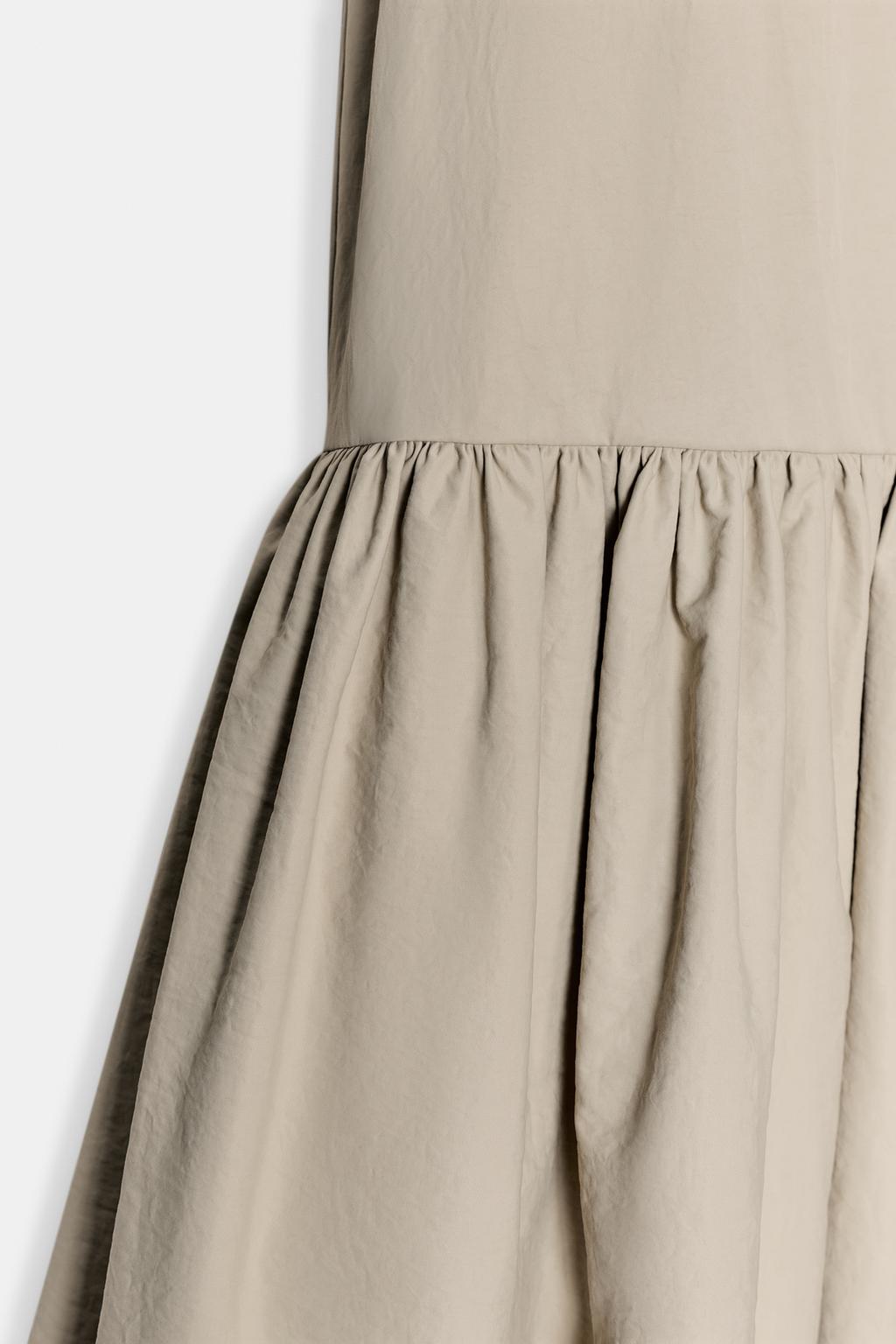 ОБЪЕМНОЕ НЕЙЛОНОВОЕ ПЛАТЬЕ