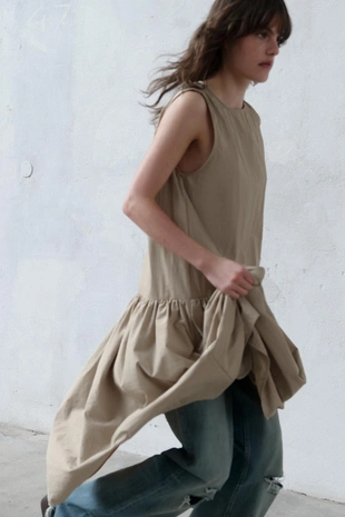 Объемное нейлоновое платье- Заказать в России