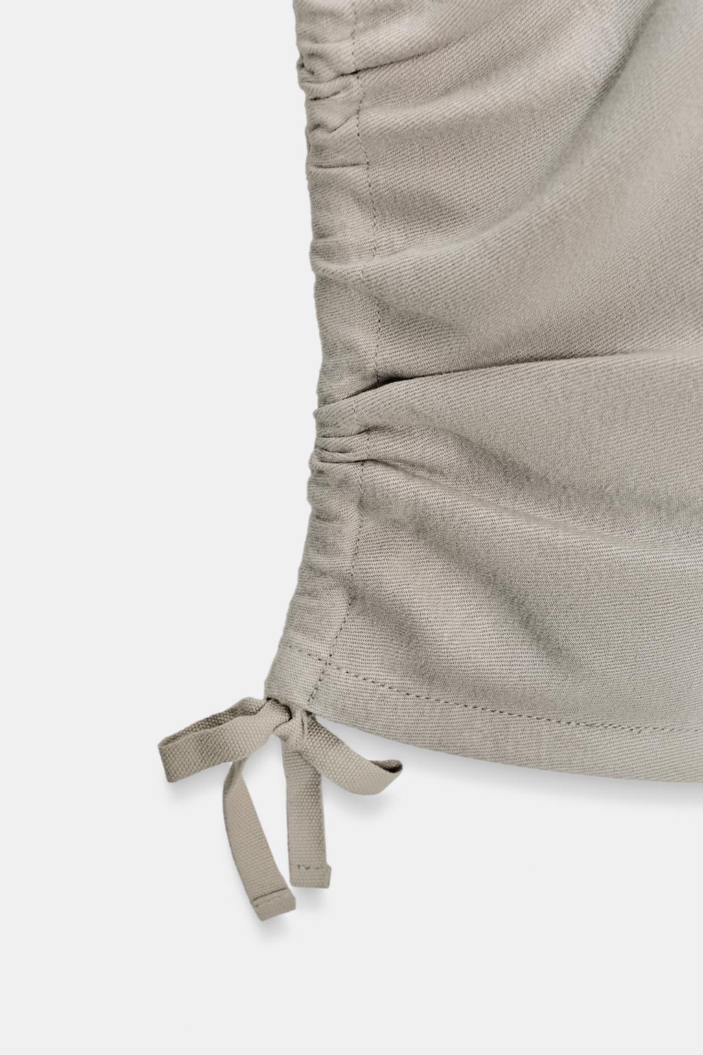 БРЮКИ КАПРИ СО СБОРКОЙ