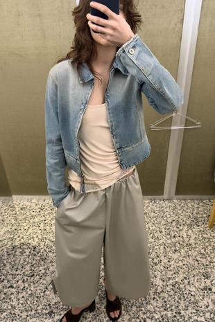 Брюки-кюлоты с регулируемыми манжетами