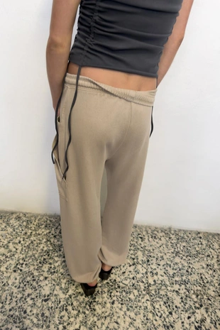 Брюки-джоггеры с карманами- Заказать в России