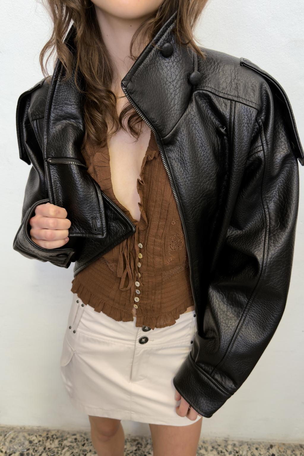 ТОП ИЗ ШИФОНА С ВЫШИВКОЙ