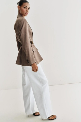 Блейзер в елочку с поясом- Заказать в России