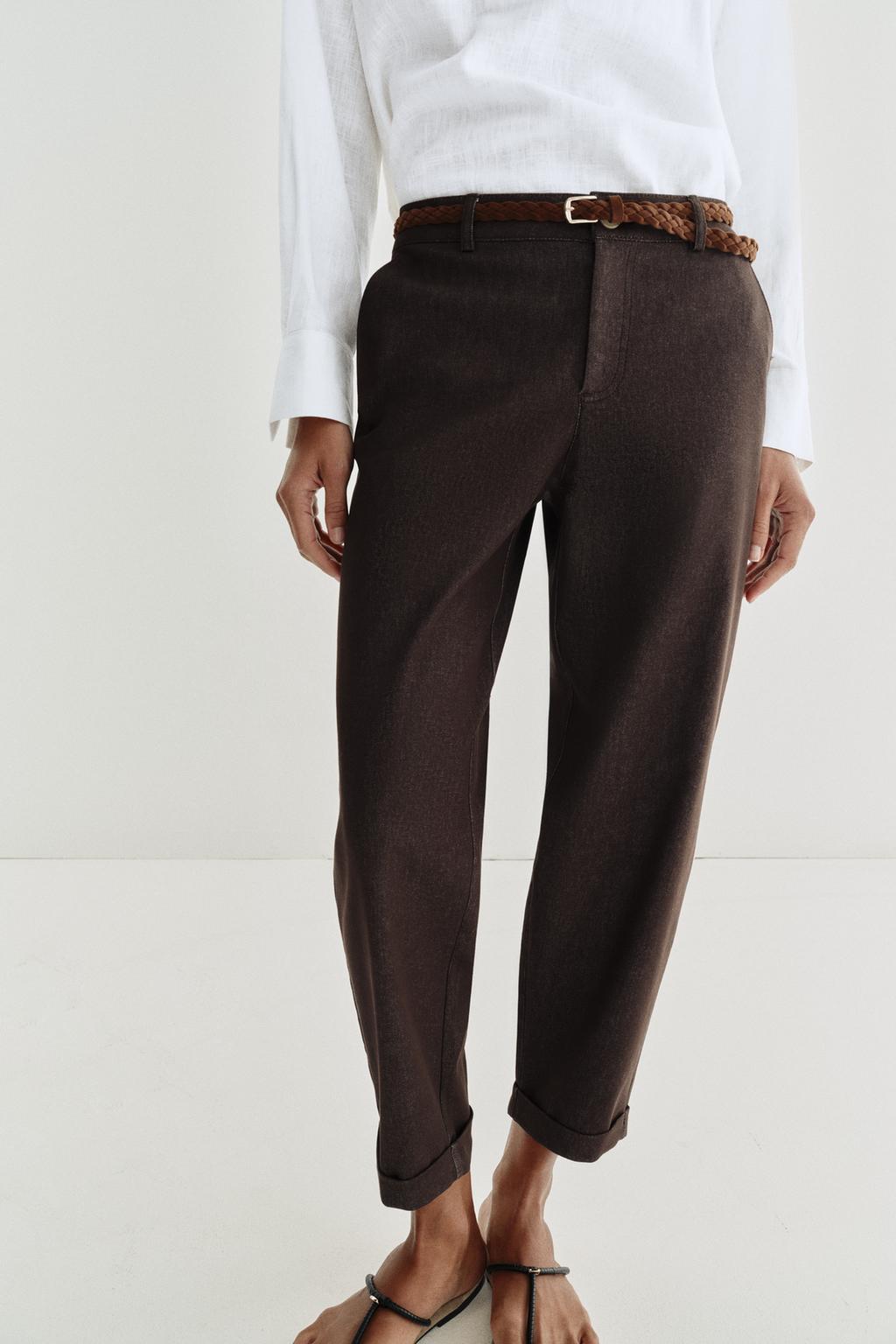 БРЮКИ ЧИНОС С ПЛЕТЕНЫМ РЕМНЕМ