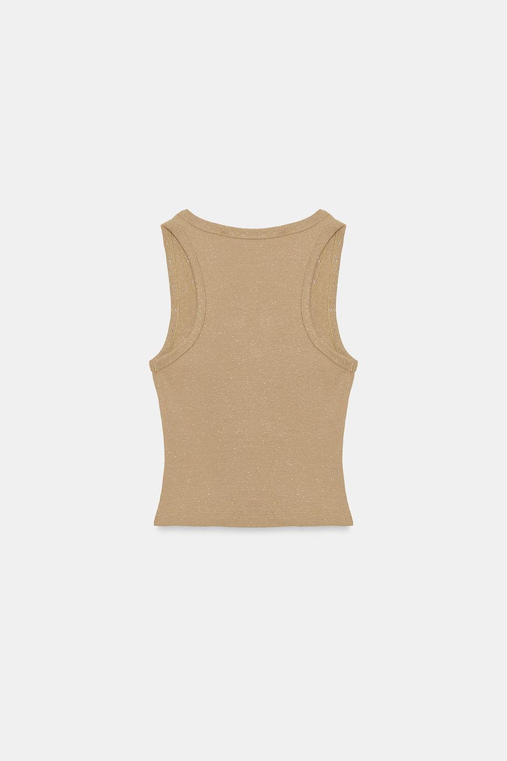 ТОП С ТЕКСТОМ И ЗАКЛЕПКАМИ