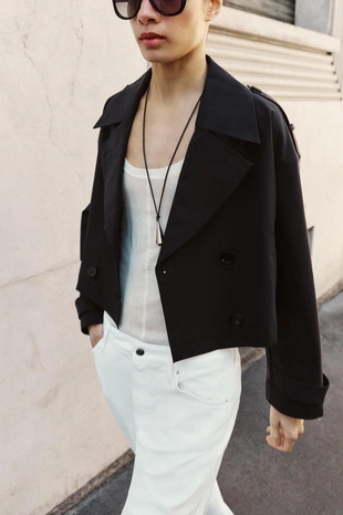 Укороченный двубортный тренч- Заказать в России