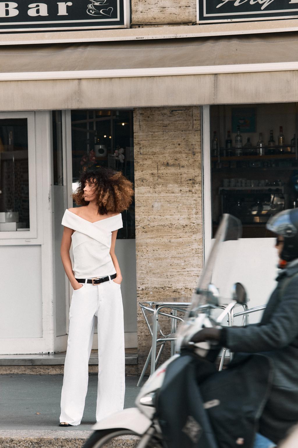 ТОП ИЗ БУКЛИРОВАННОЙ ТКАНИ НА ЗАПÁХЕ