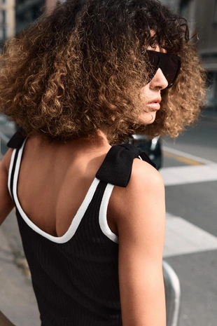 Топ в рубчик с бантами- Заказать в России