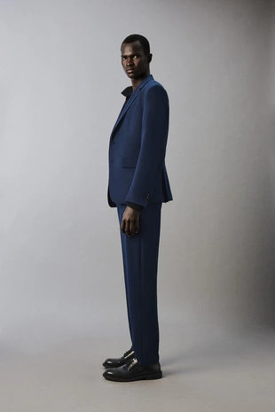 Костюмный пиджак комфортной посадки- Заказать в России