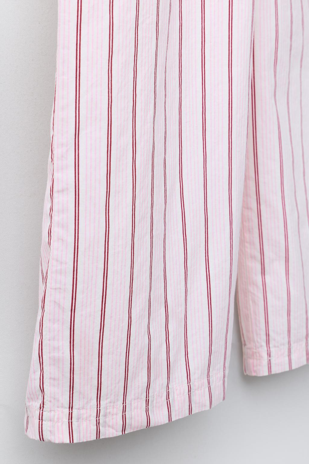 БРЮКИ В ПОЛОСКУ