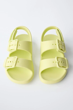 Резиновые сандалии с пряжками- Заказать в России