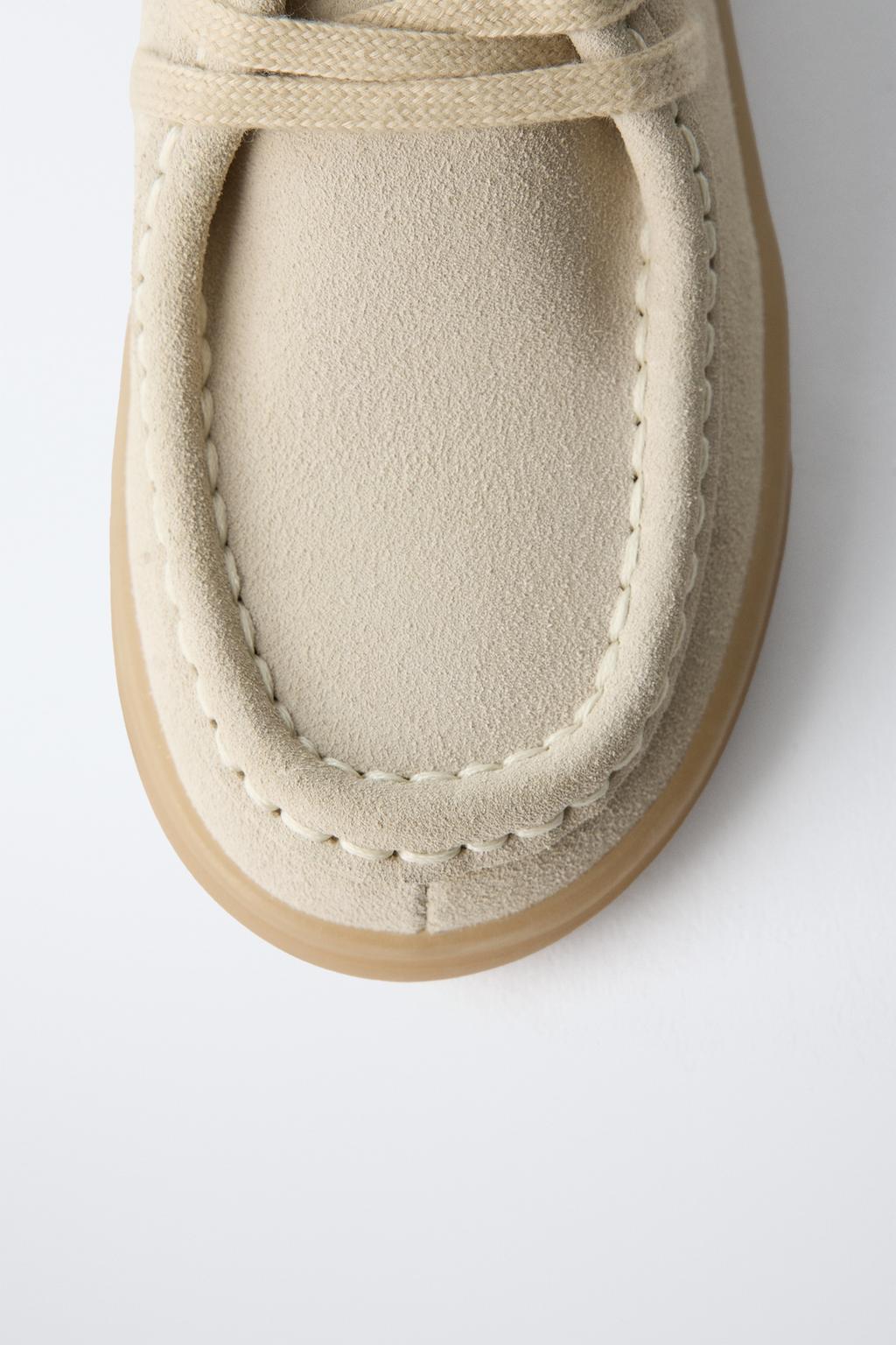 КОЖАНЫЕ ТУФЛИ С ПРОСТРОЧЕННЫМ НОСОМ