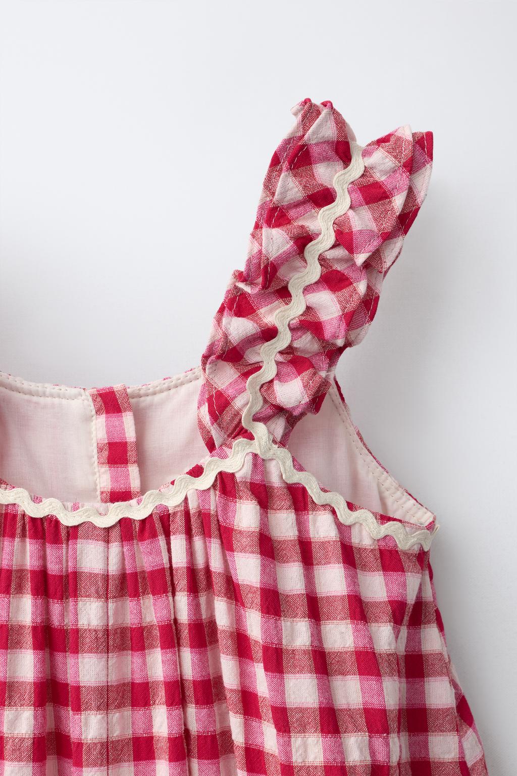 КОРОТКИЙ КОМБИНЕЗОН В КЛЕТКУ С ВОЛНИСТЫМ КРАЕМ