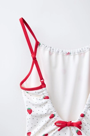 6-14 лет/купальник с принтом «клубника»- Заказать в России