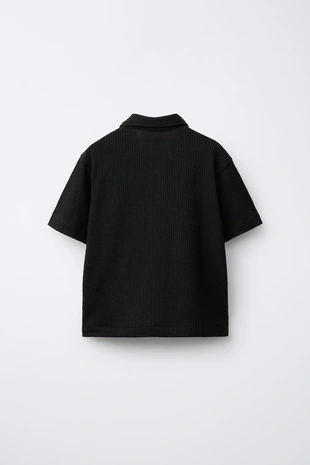 Комплект из рубашки боулинг и шортов-бермудов с текстурой и нашивкой- Заказать в России