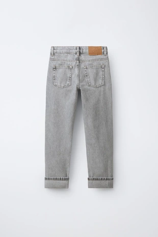 Джинсы прямого кроя- Заказать в России