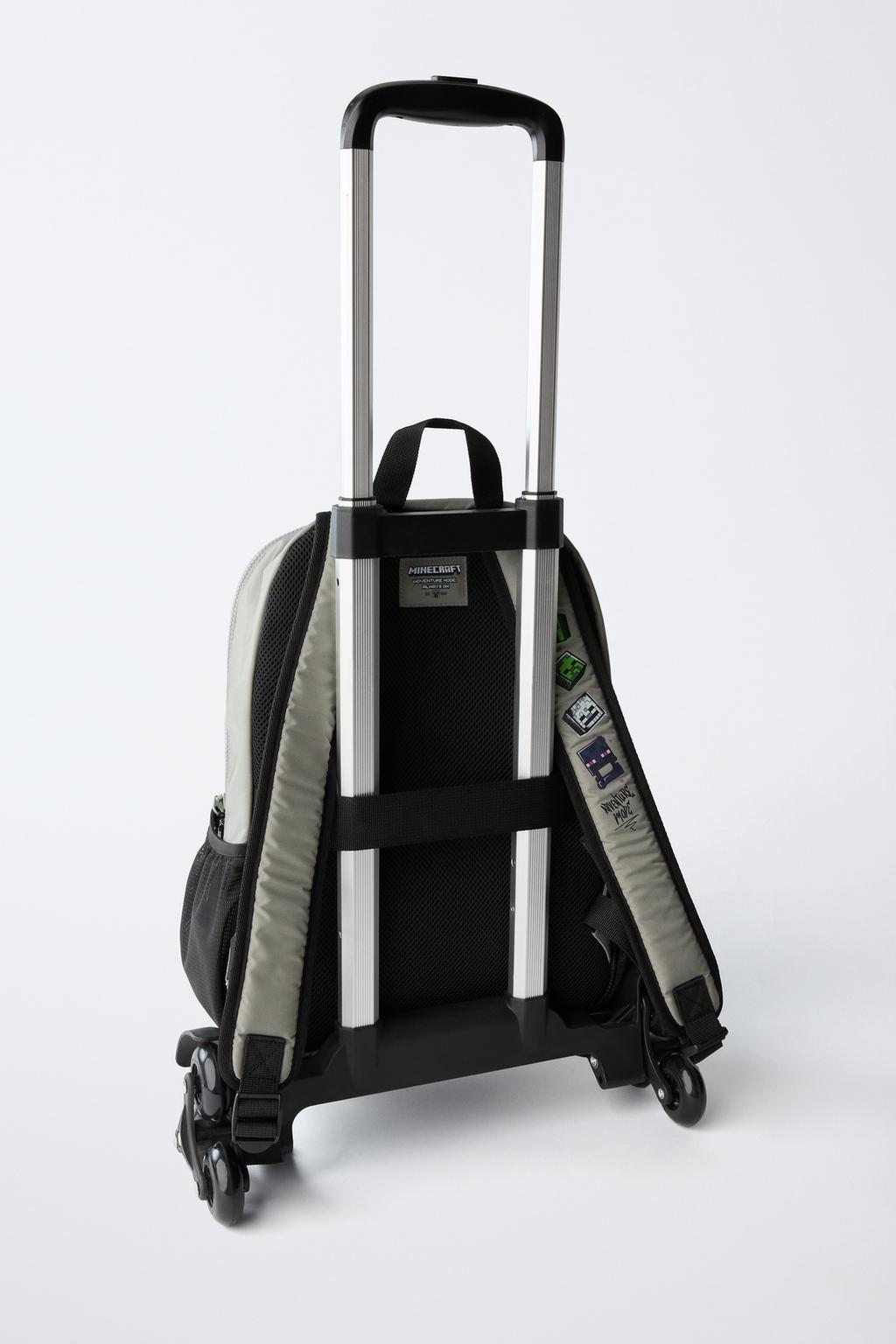 РЮКЗАК MINECRAFT © MOJANG AB. ™