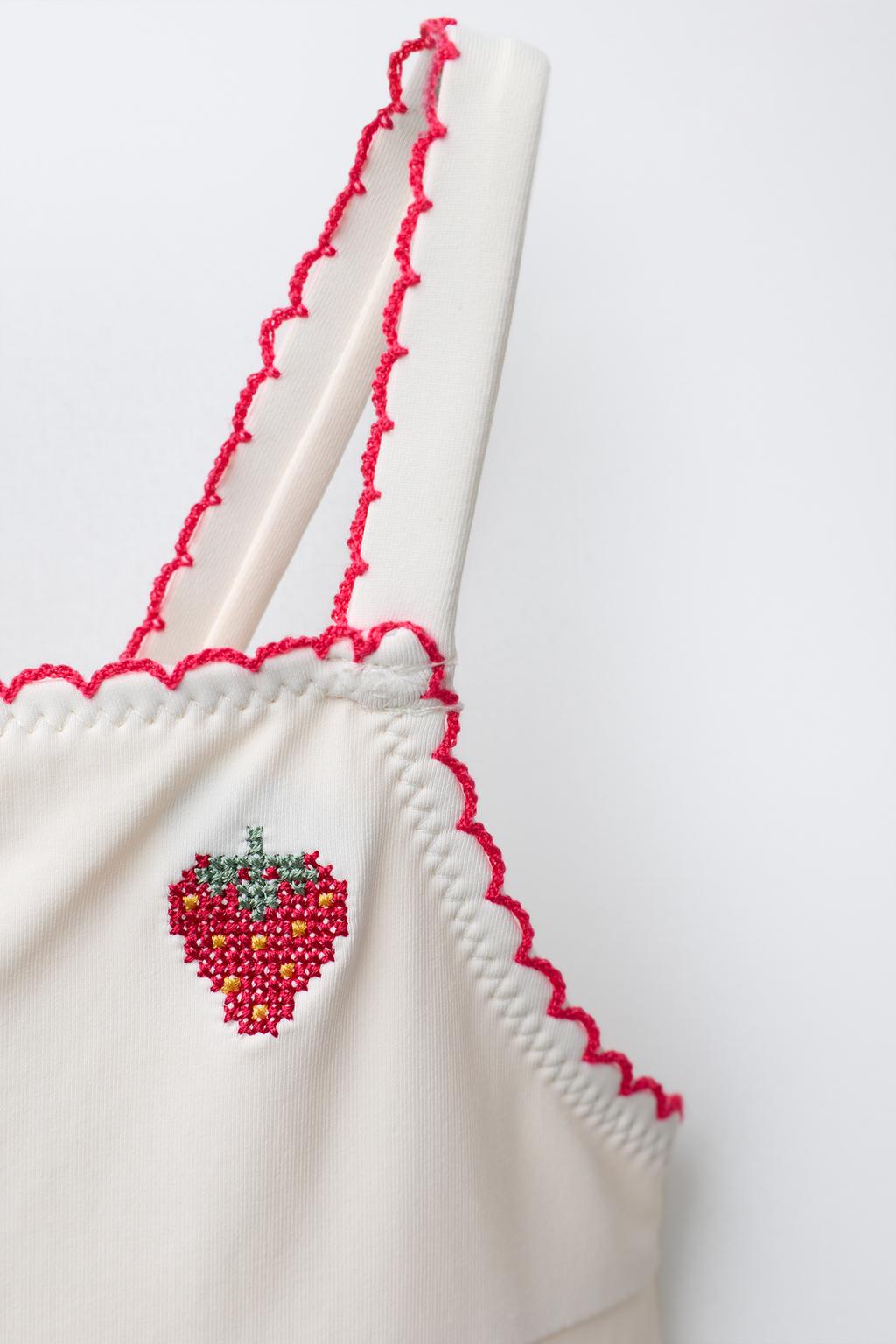 1-6 ЛЕТ/КУПАЛЬНИК С ВЫШИВКОЙ «КЛУБНИКА»