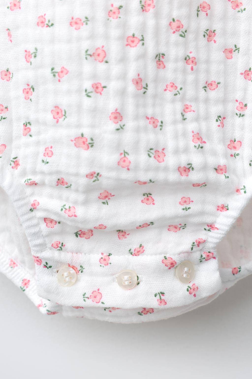 БОДИ С ЦВЕТОЧНЫМ УЗОРОМ