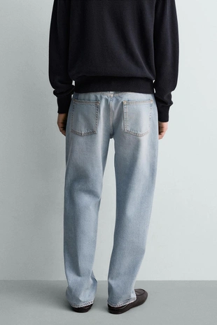 Джинсы прямого кроя лимитированная серия