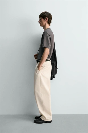 Футболка RELAXED FIT из хлопка и льна- Заказать в России