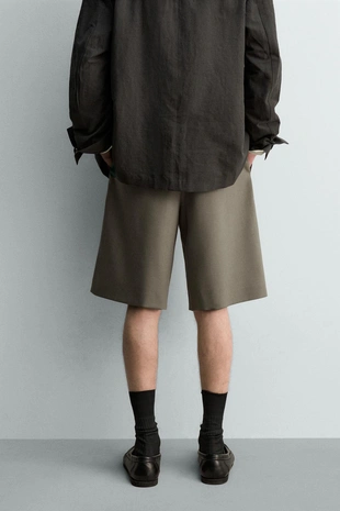 Шорты из 100% шерсти с защипами — лимитированная серия- Заказать в России