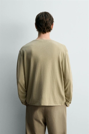 Легкий свитер из хлопка и льна лимитированная серия