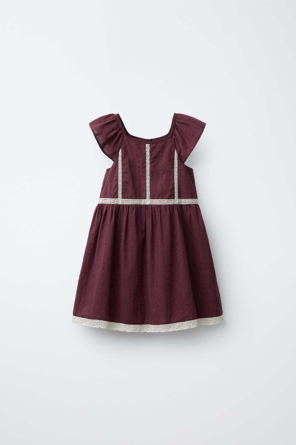 ПЛАТЬЕ С КРУЖЕВОМ