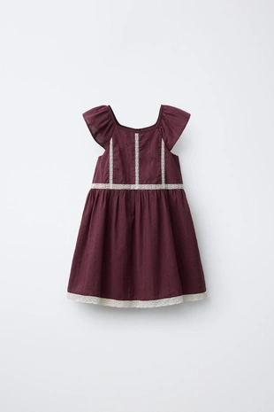 Платье с кружевом- Заказать в России