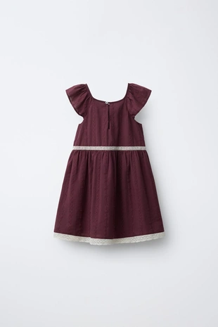 Платье с кружевом- Заказать в России