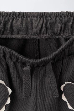 Шорты-бермуды «сердце» с волнистым краем