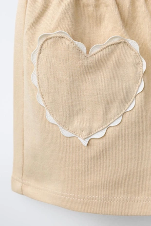 Шорты-бермуды «сердце» с волнистым краем