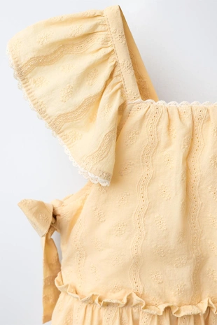 Платье с бантами и кружевом- Заказать в России