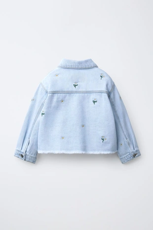 Джинсовая куртка с вышивкой «ромашки»- Заказать в России