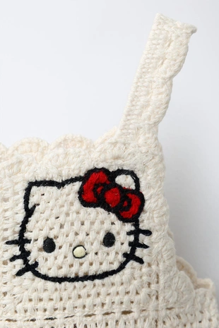 Вязаное платье HELLO KITTY © SANRIO- Заказать в России