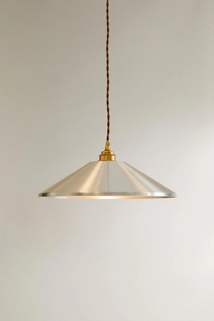 Потолочная лампа из алюминия- Заказать в России