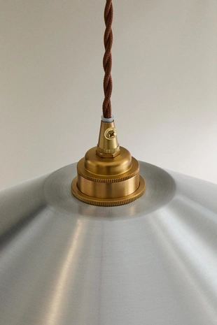 Потолочная лампа из алюминия- Заказать в России