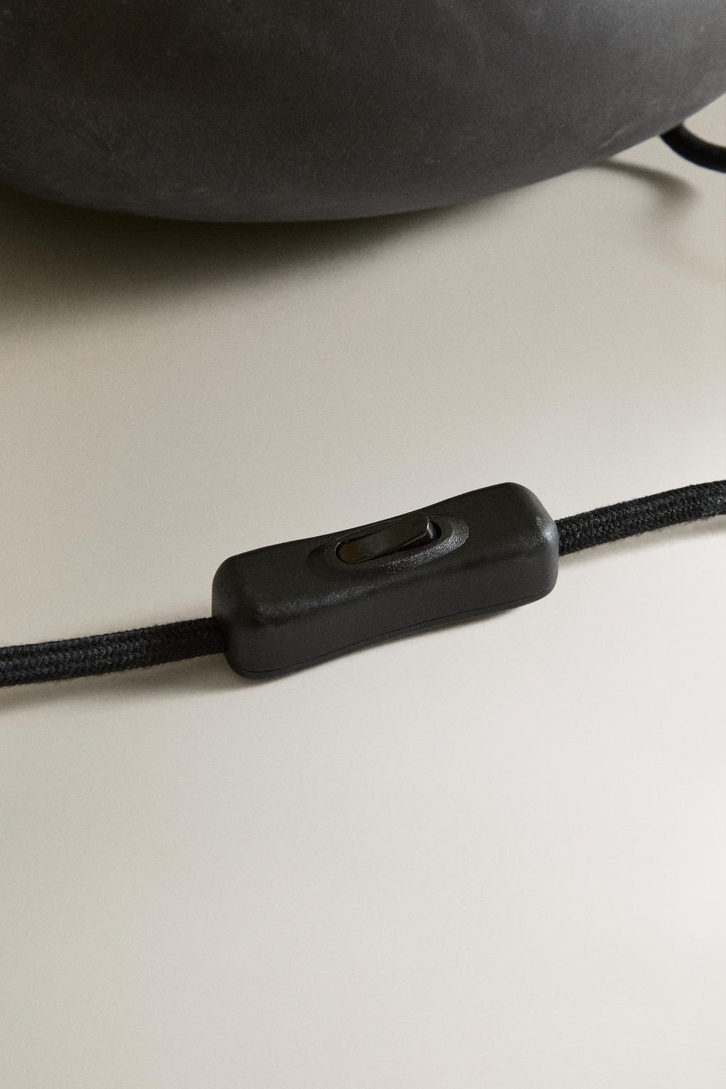 Керамическая настольная лампа