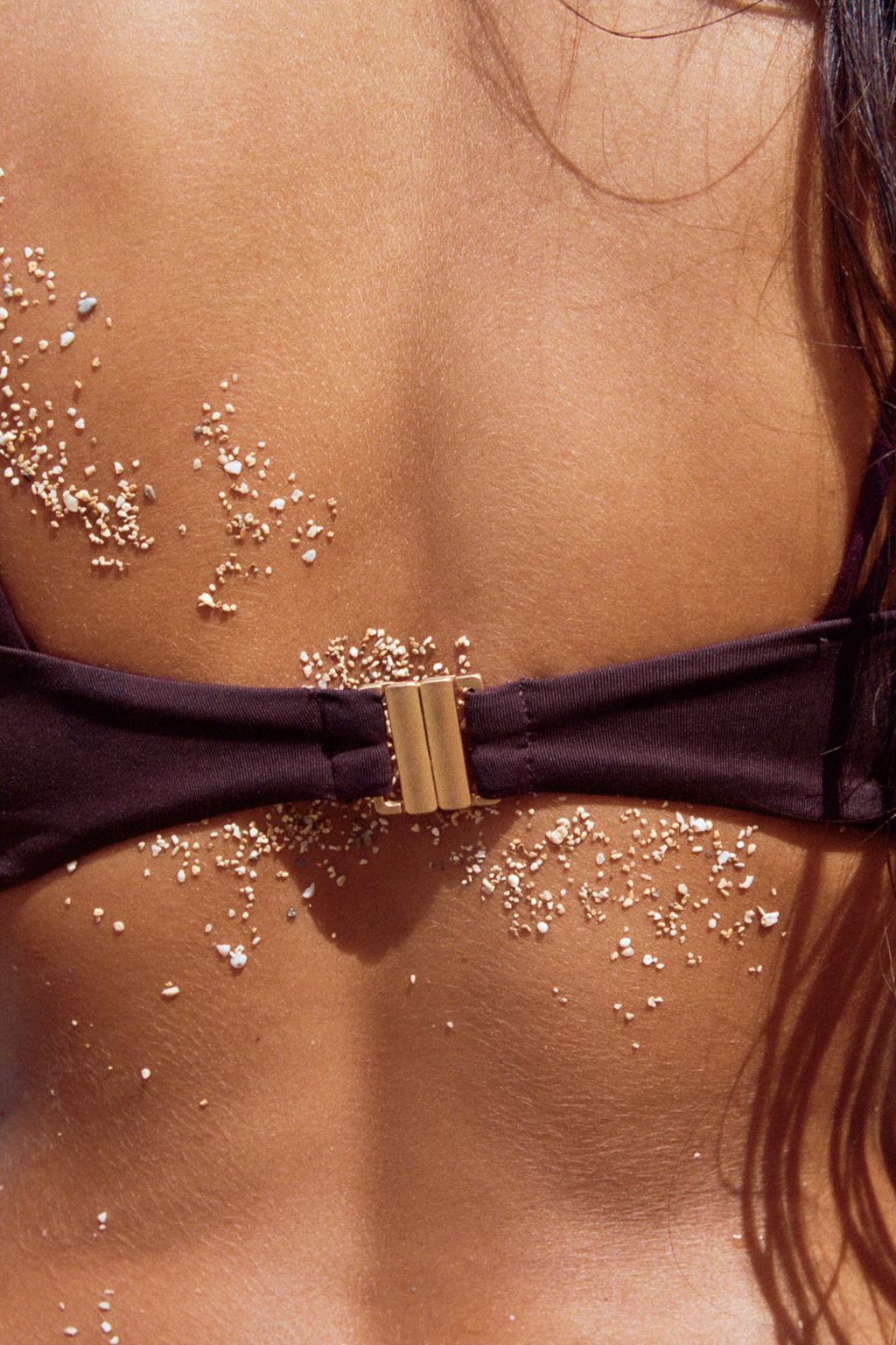 ОДНОТОННЫЕ ТРУСЫ-БИКИНИ