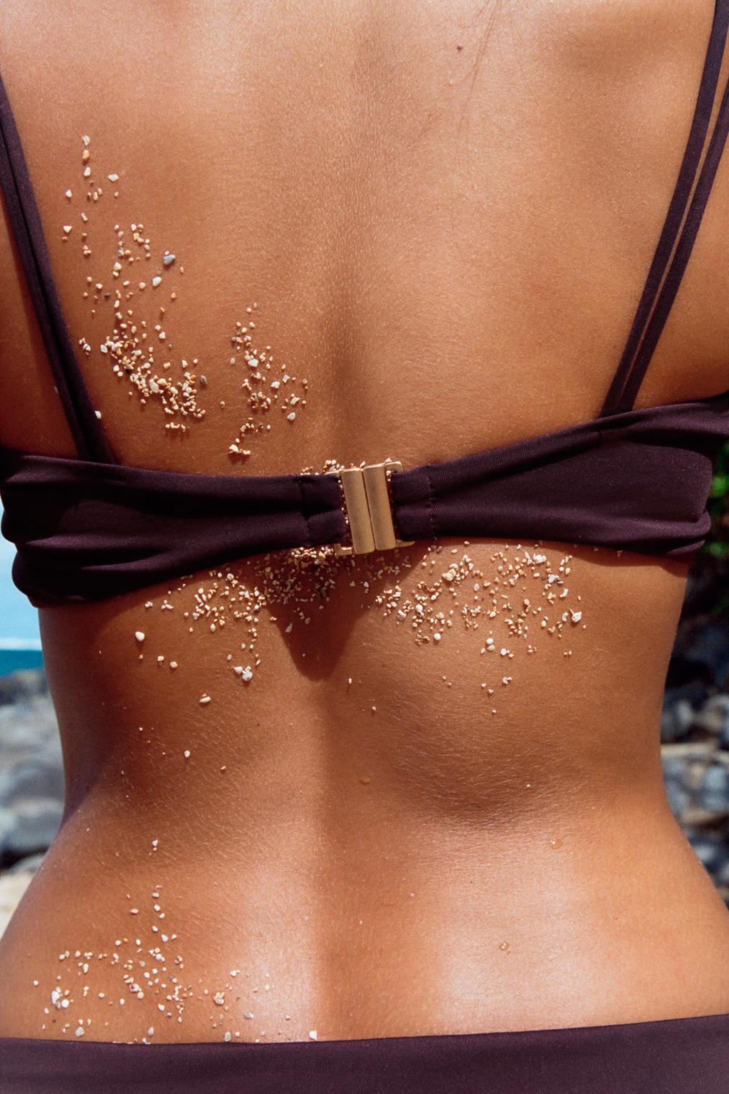 ОДНОТОННЫЕ ТРУСЫ-БИКИНИ