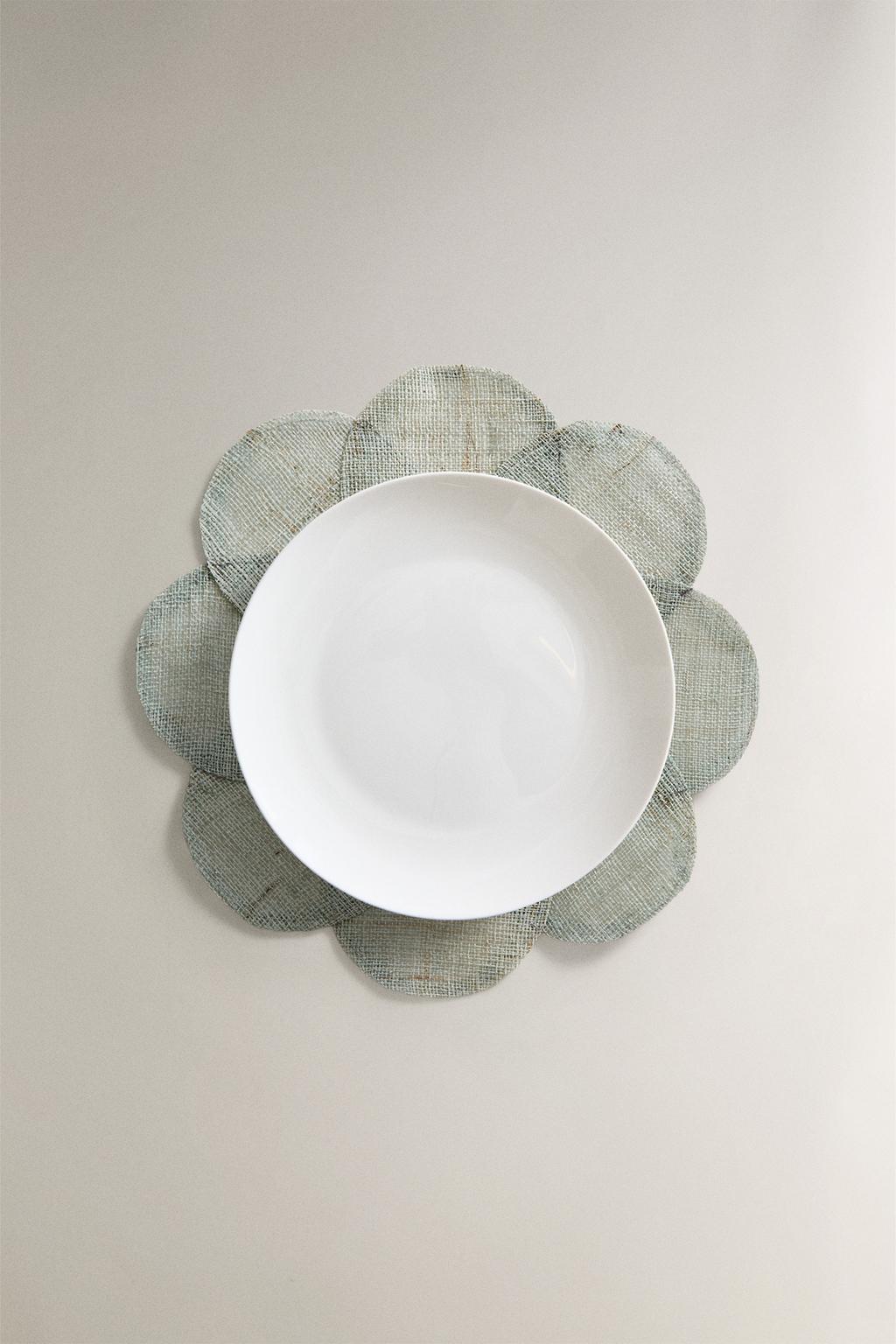 Плетеная салфетка flower ramie