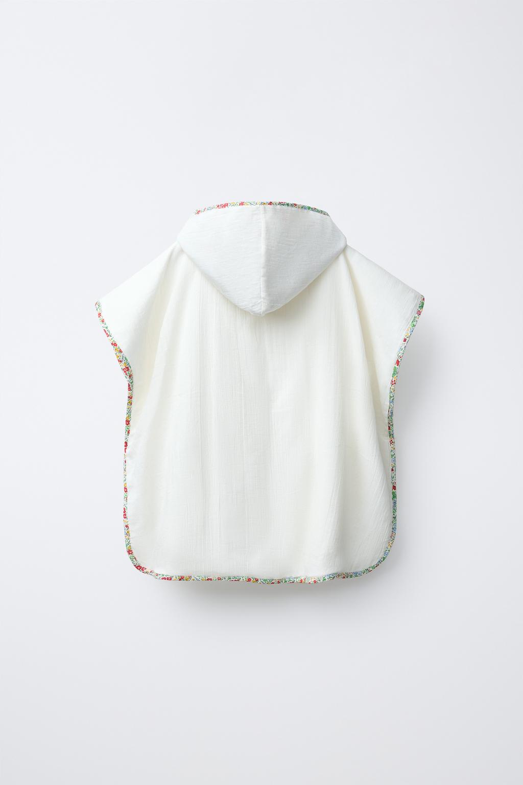 ПОНЧО-ПОЛОТЕНЦЕ С ЦВЕТОЧНЫМ УЗОРОМ