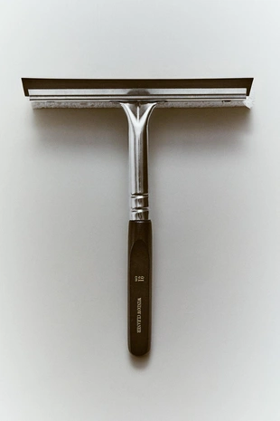 Стеклоочиститель с деревянной ручкой- Заказать в России