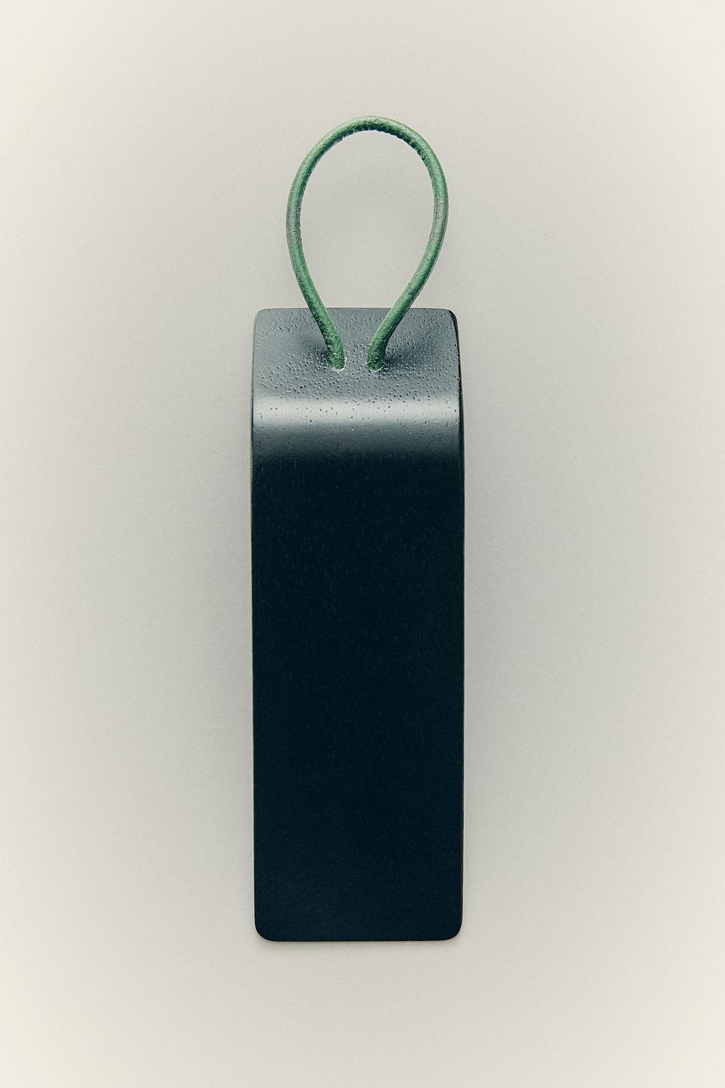 Деревянная дверная упорная заглушка