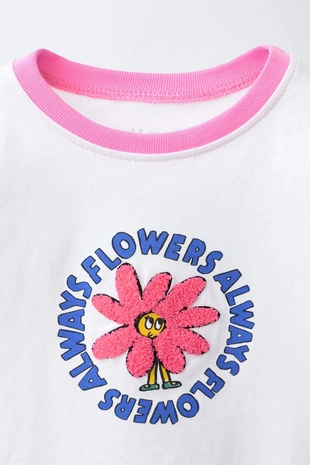 Футболка с волнистой нашивкой