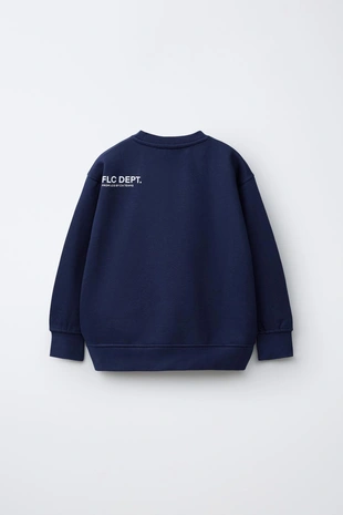 Базовая толстовка с надписью и нашивкой- Заказать в России