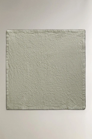 Набор наволочек с аппликацией из просто окрашенной нити (набор из 2)- Заказать в России